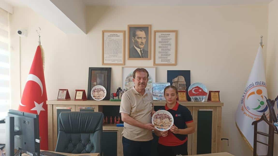 Kulübümüz sporcusu Kardelen Erol Türkiye şampiyonluğunun ardından (Edirne TOHM) Türkiye Olimpik Hazırlık Merkezini kazanmıştır.